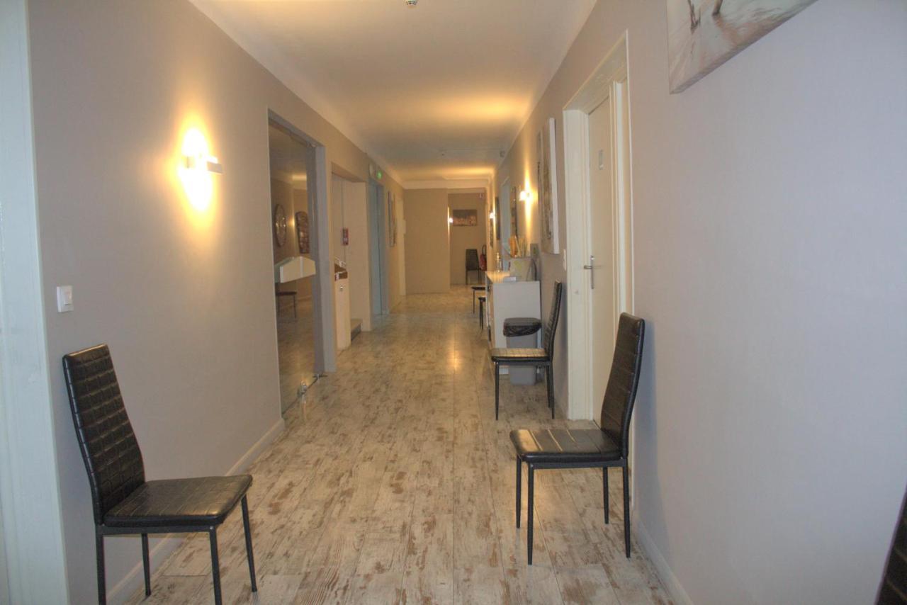 Logis Hotel Le Clement V روكمور المظهر الخارجي الصورة
