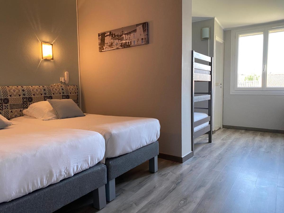 Logis Hotel Le Clement V روكمور المظهر الخارجي الصورة