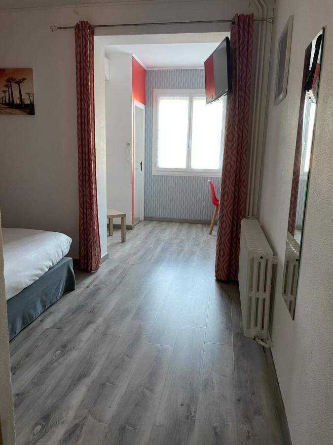Logis Hotel Le Clement V روكمور المظهر الخارجي الصورة