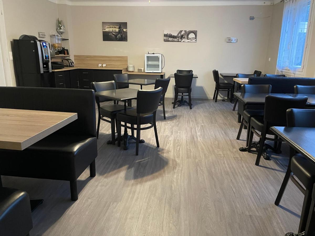 Logis Hotel Le Clement V روكمور المظهر الخارجي الصورة