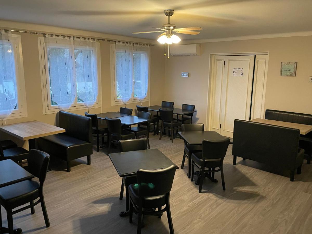 Logis Hotel Le Clement V روكمور المظهر الخارجي الصورة
