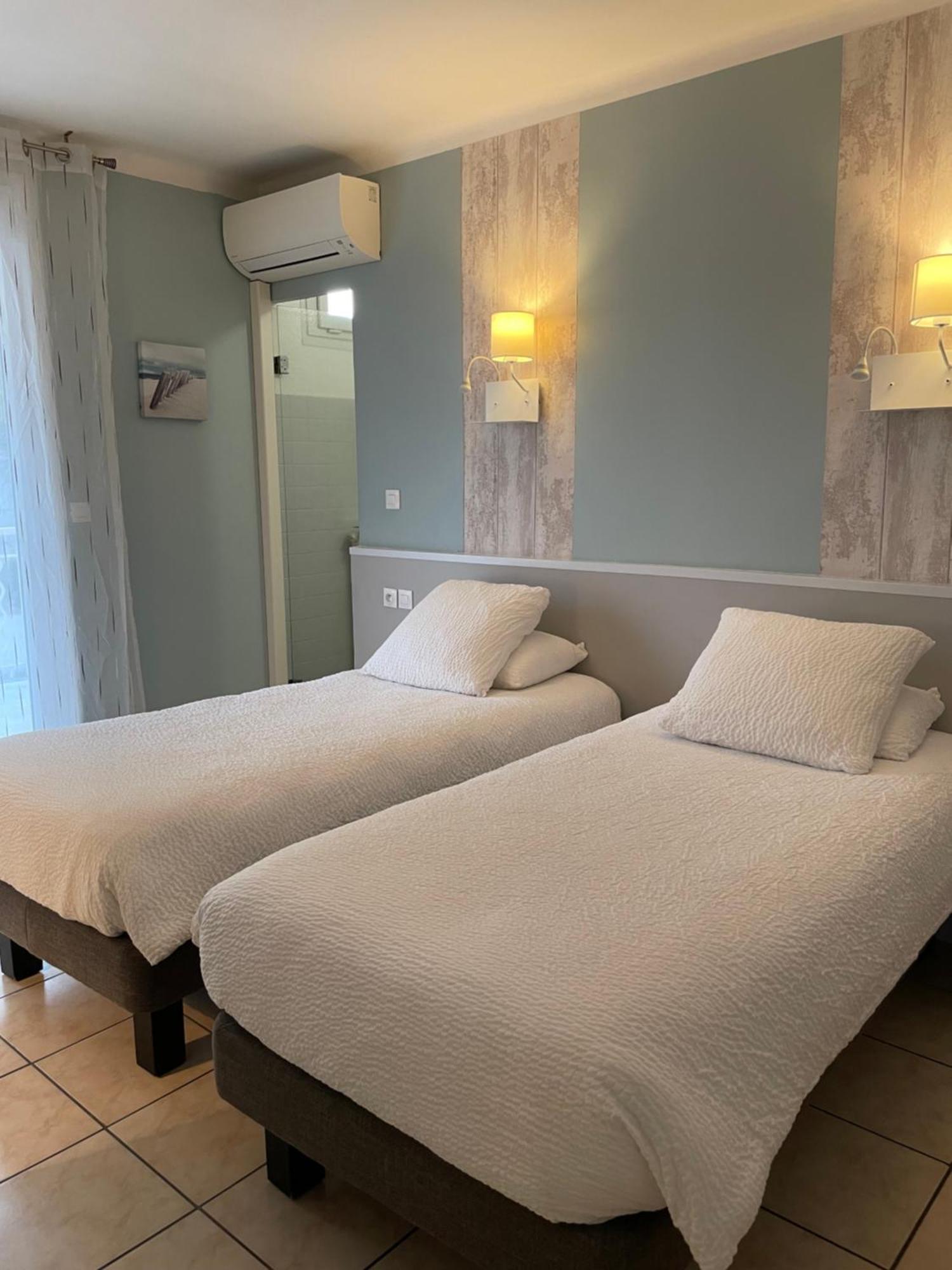Logis Hotel Le Clement V روكمور المظهر الخارجي الصورة